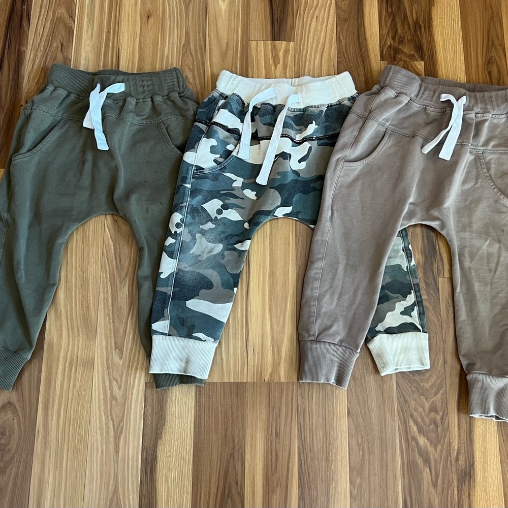 Little Bipsy Toddler Camo & Solid Jogger Pants - Set of 3